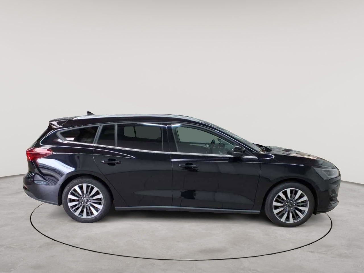 Ford Focus Turnier 1.0 EcoBoost Hybrid Aut. TITANIUM X 3