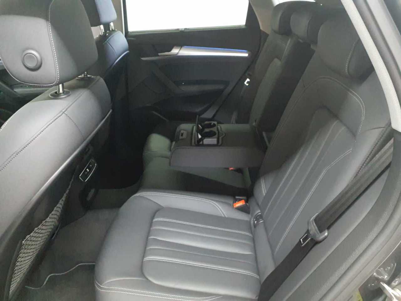 Audi Q5 40 TDI Sportback quattro S tronic S line 5