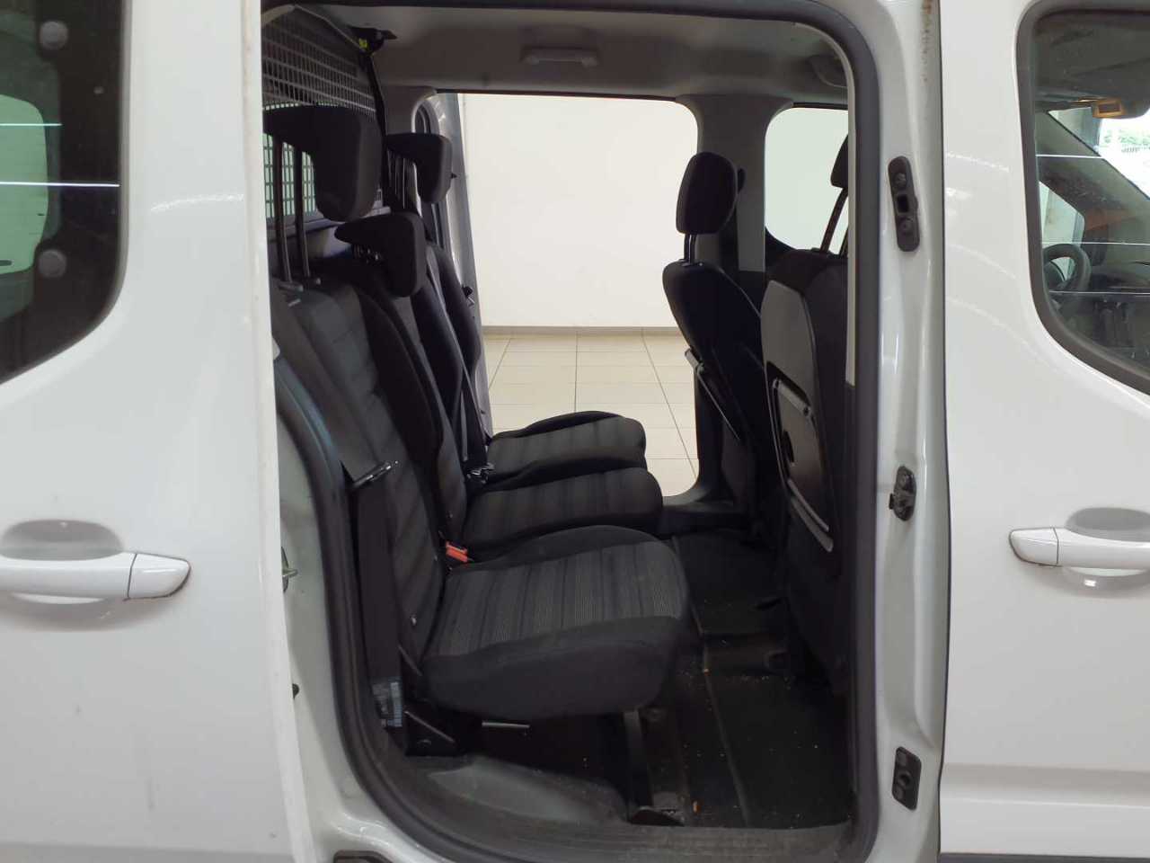 Opel Combo Life 1.2 Turbo Start/Stop Edition 8