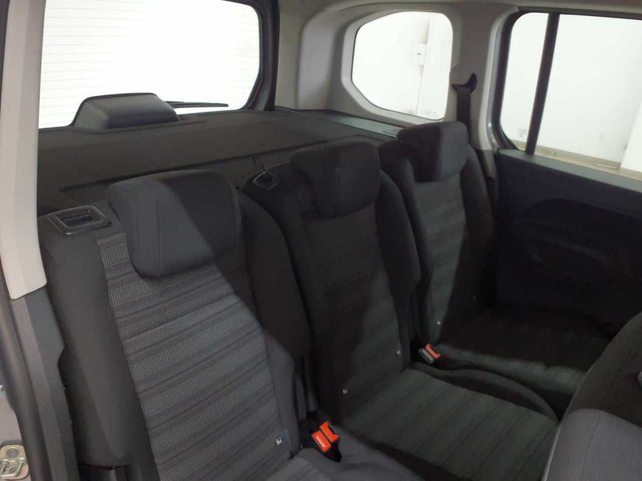 Opel Combo Life 1.2 Turbo Start/Stop Edition 9
