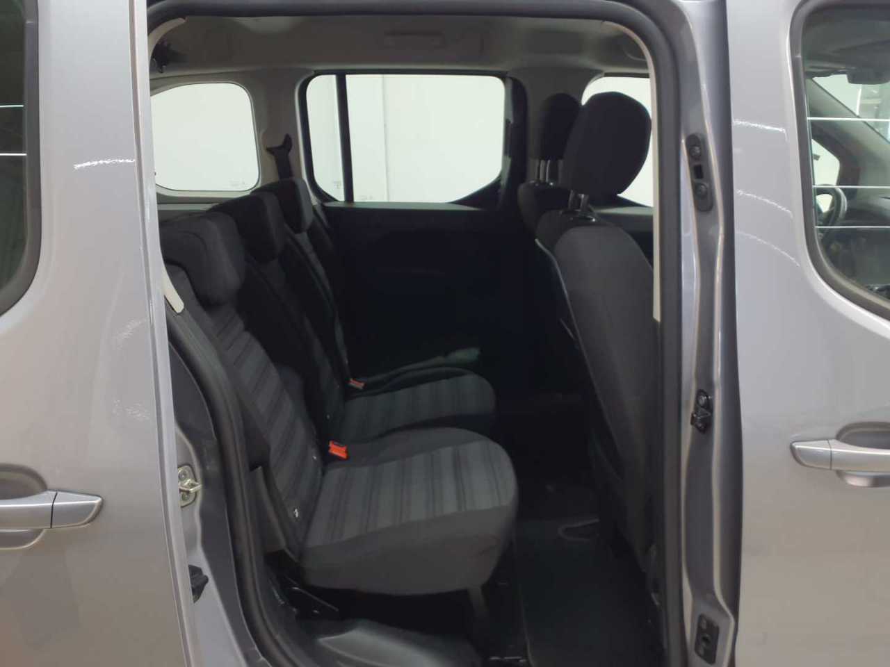 Opel Combo Life 1.2 Turbo Start/Stop Edition 8