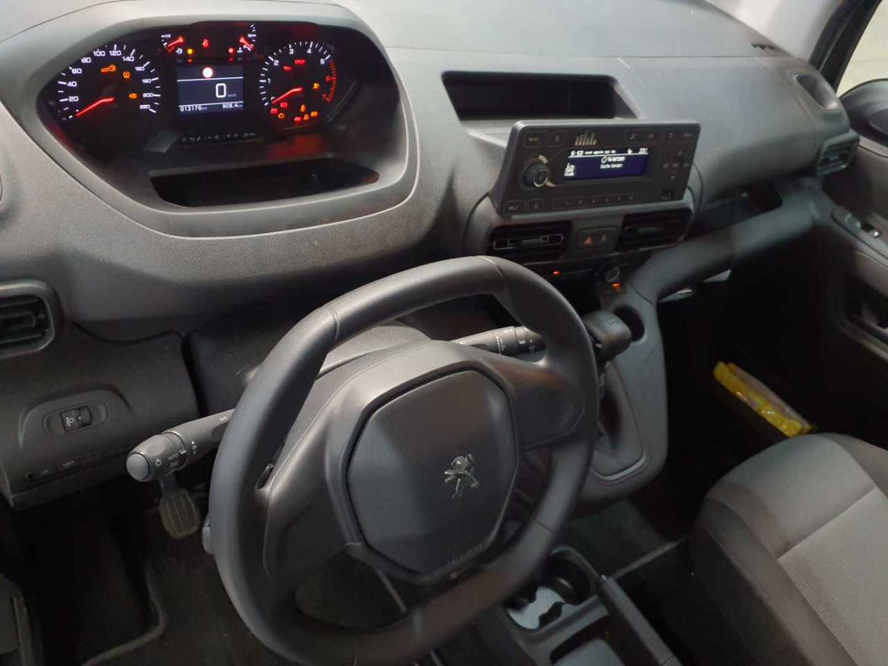 Peugeot Rifter PureTech 110 L1 Active Pack 12