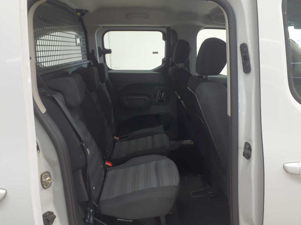 Opel Combo Life 1.2 Turbo Start/Stop Edition 14