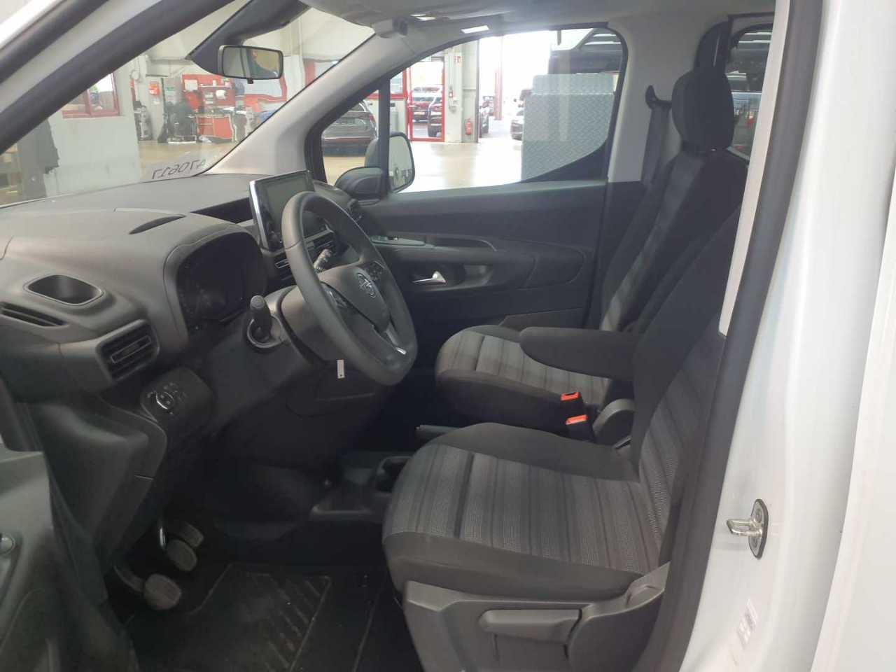 Opel Combo Life 1.2 Turbo Start/Stop Edition 7