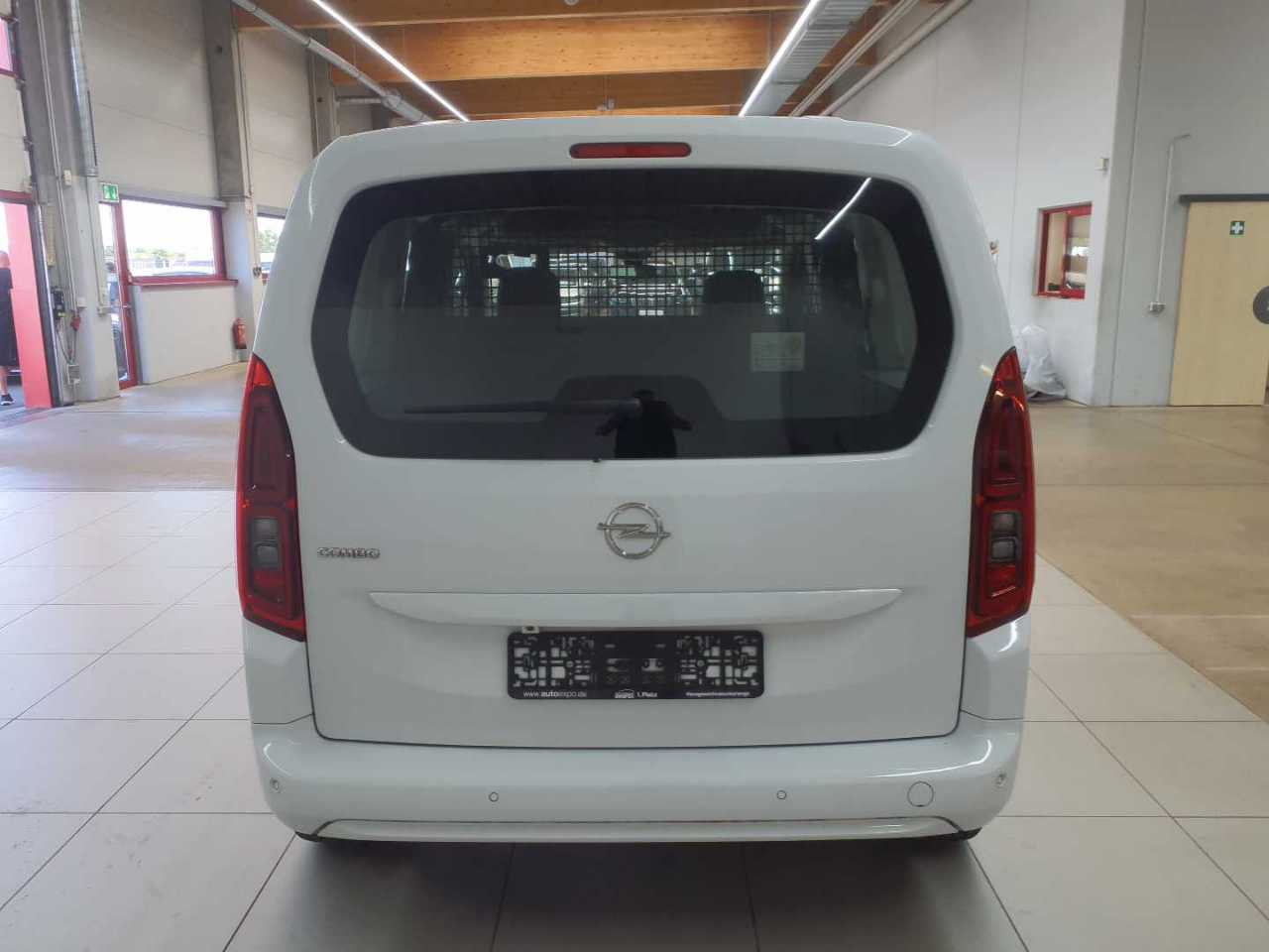 Opel Combo Life 1.2 Turbo Start/Stop Edition 16