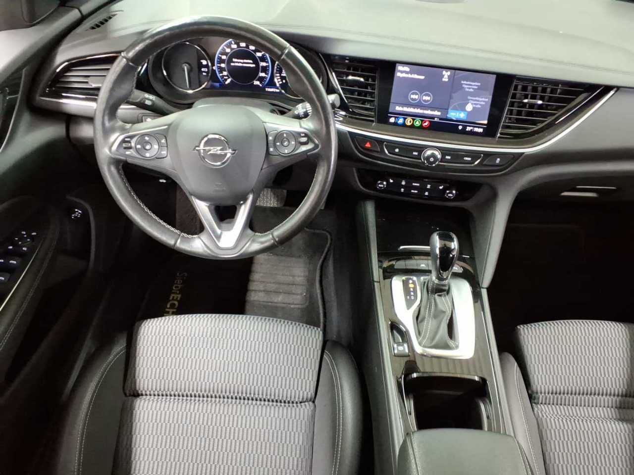 Opel Insignia Sports Tourer 2.0 Diesel Aut. Business Elegance 10