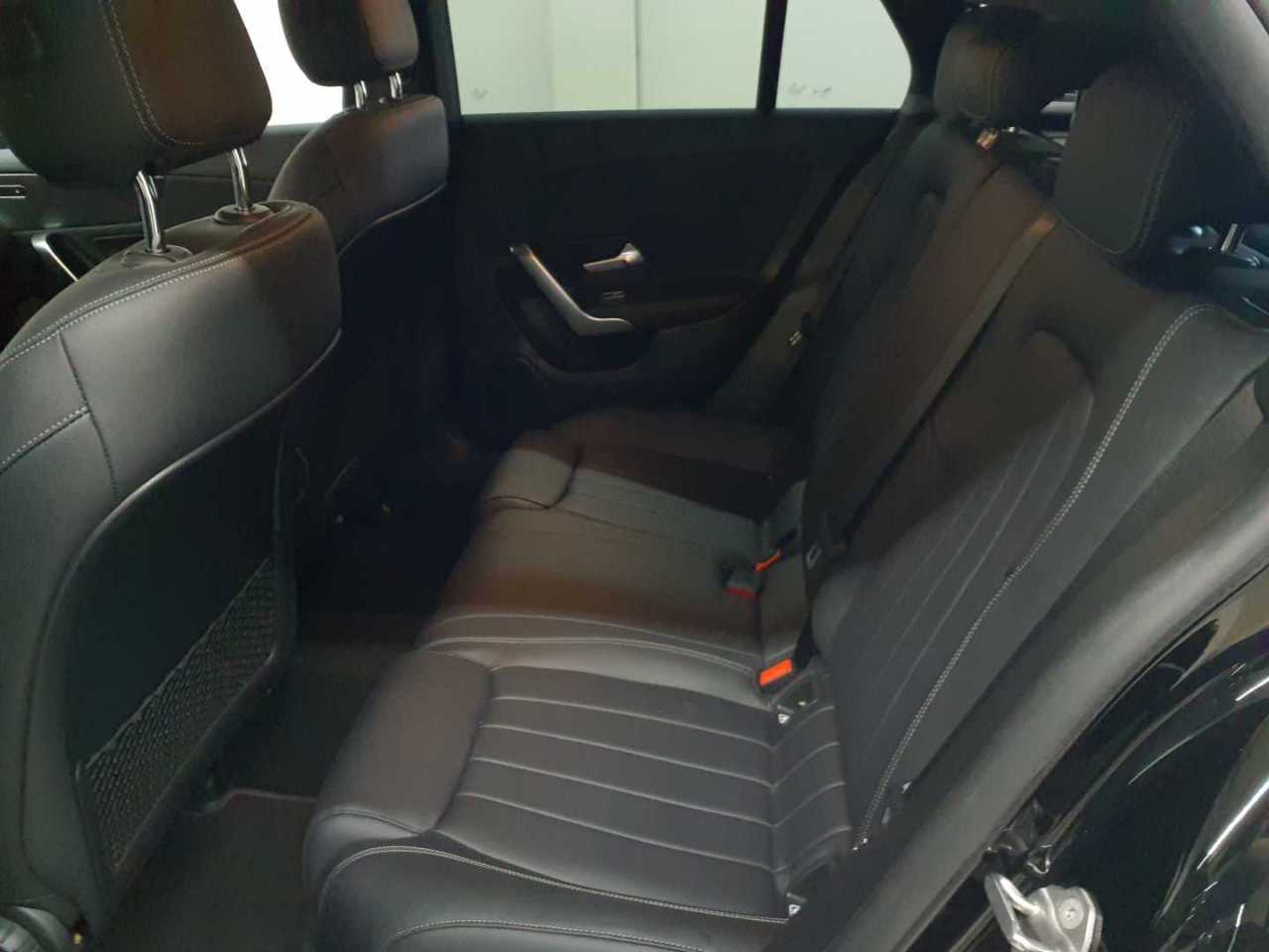 Mercedes-Benz CLA 250 Shooting Brake 7G-DCT Progressive 8