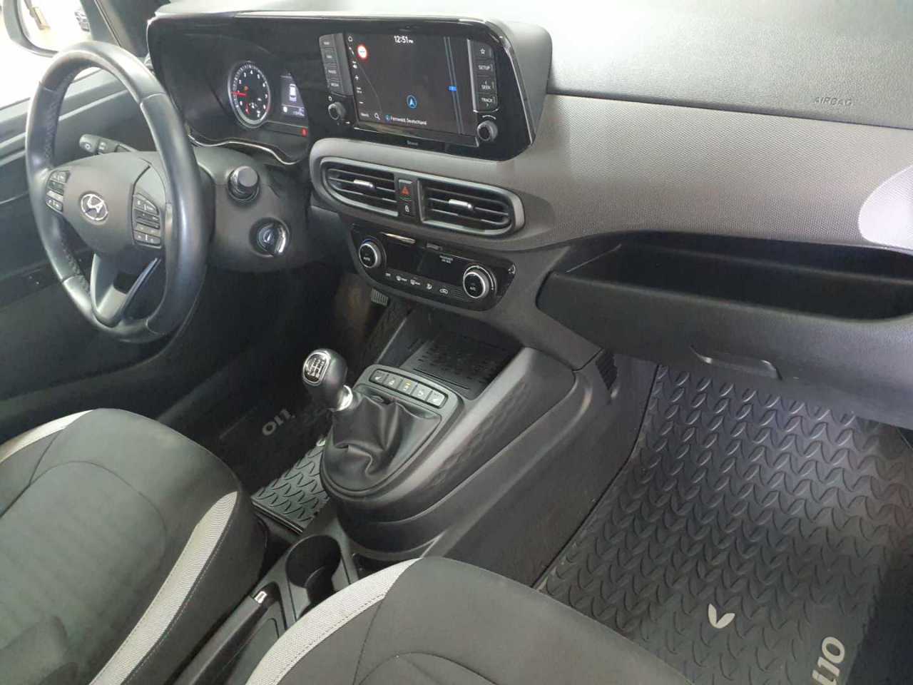Hyundai i10 1.0 Trend 12