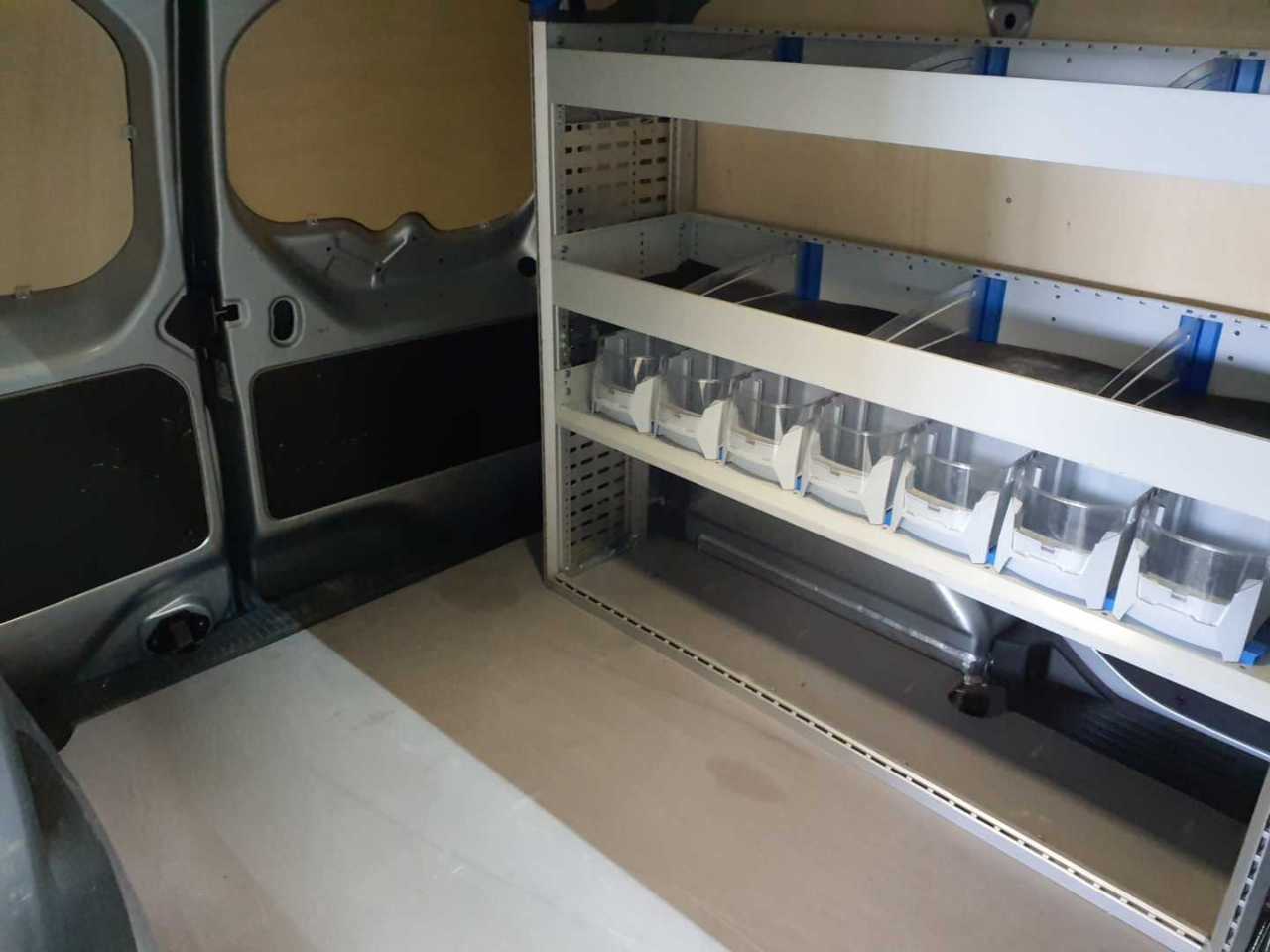 Renault Kangoo Rapid Blue dCi 95 Extra 9