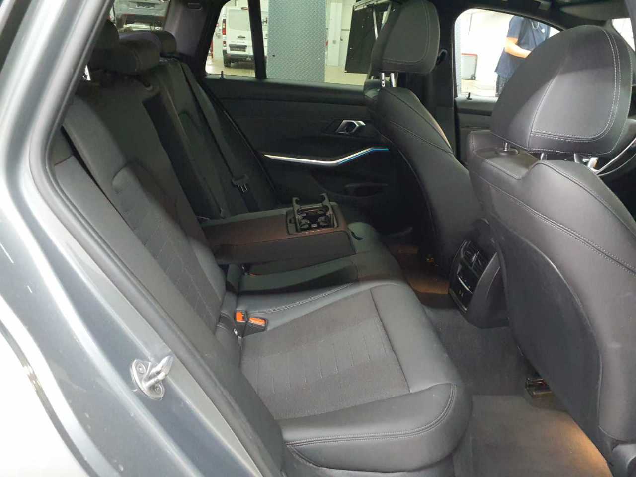 Bmw 320d Touring Aut. 13