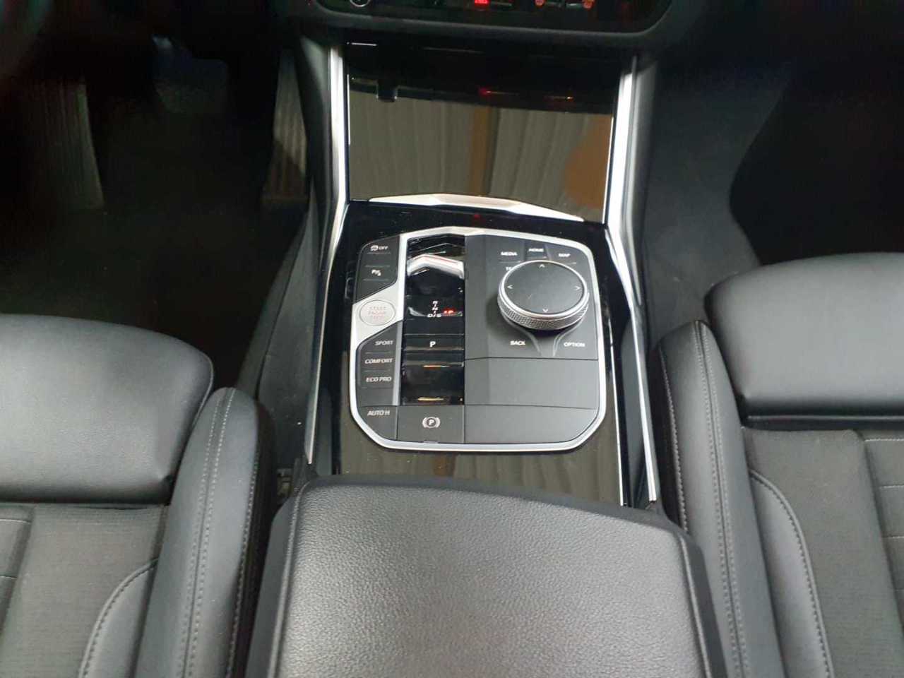 Bmw 320d Touring Aut. 10
