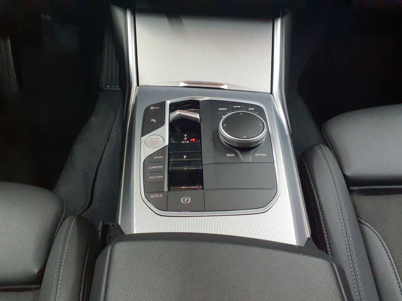 Bmw 318d Touring Aut. 10