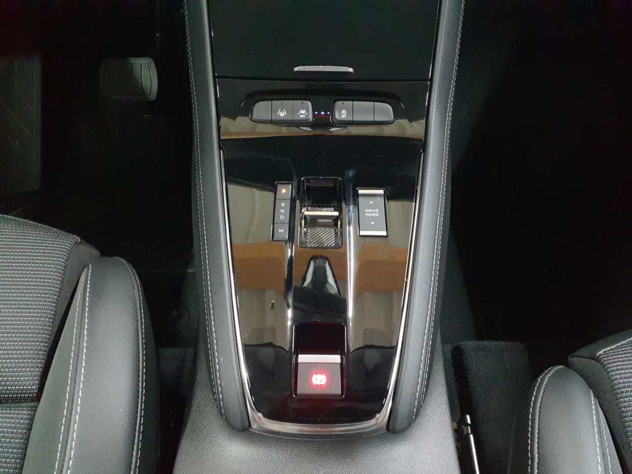 Opel Grandland 1.2 DI Automatik GS 10