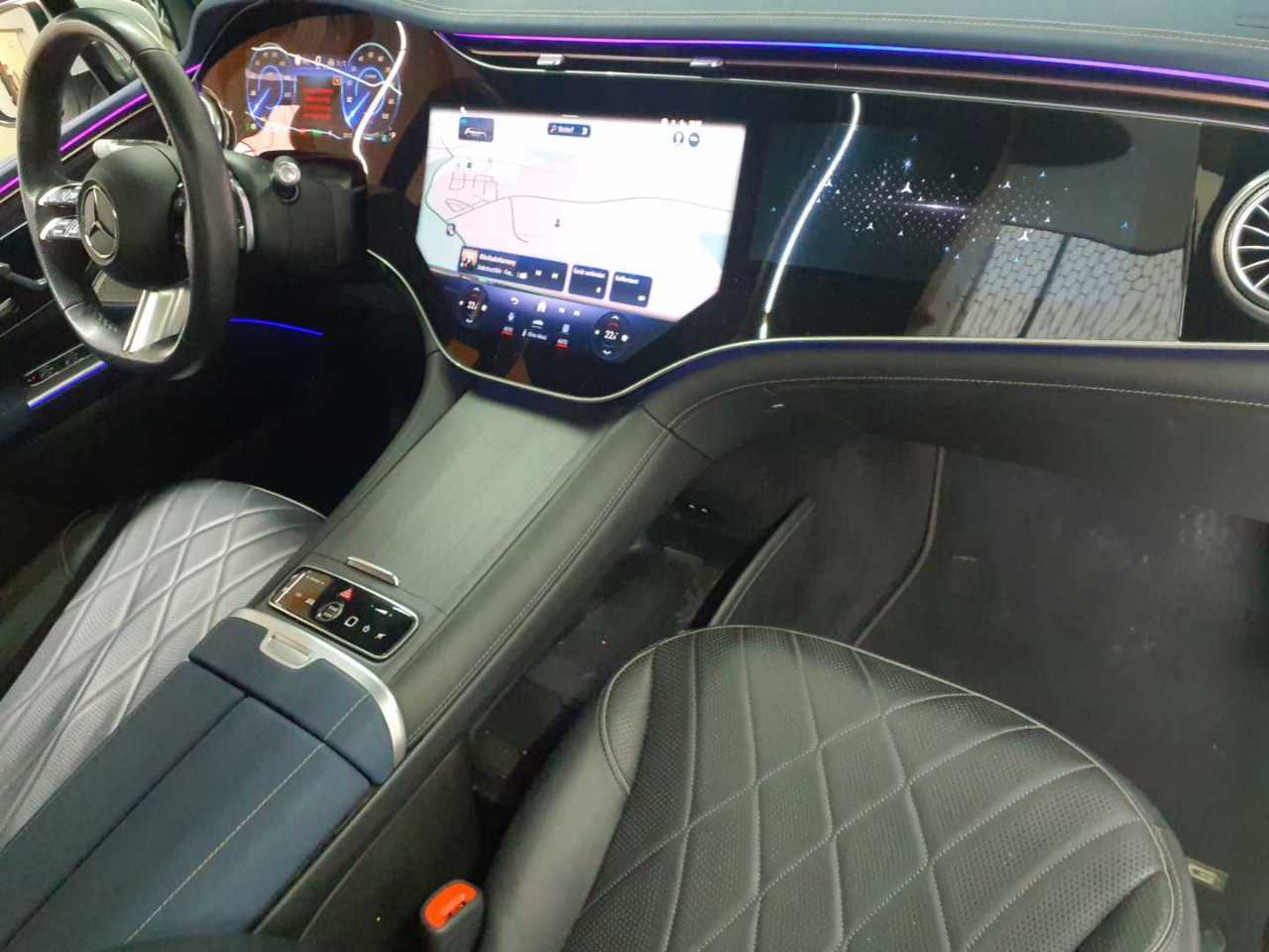 Mercedes-Benz EQS SUV 500 4Matic 15