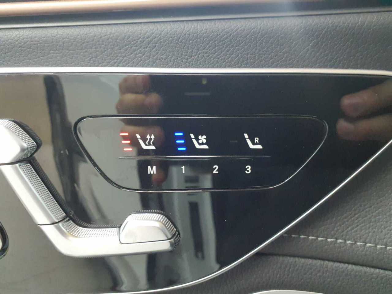 Mercedes-Benz EQS SUV 500 4Matic 18