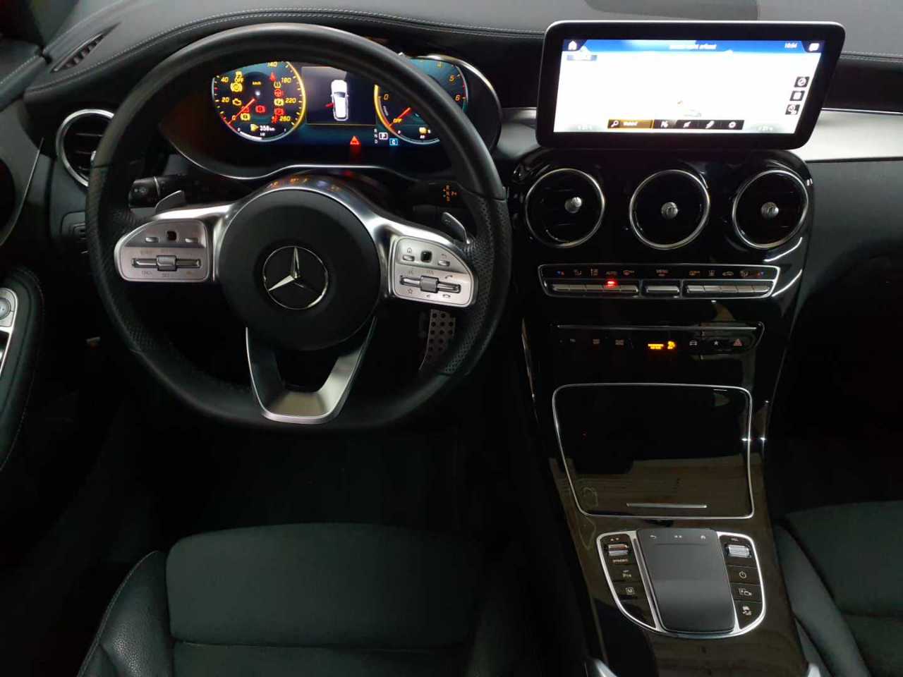 Mercedes-Benz GLC 300 de 4Matic 9G-TRONIC AMG Line 9