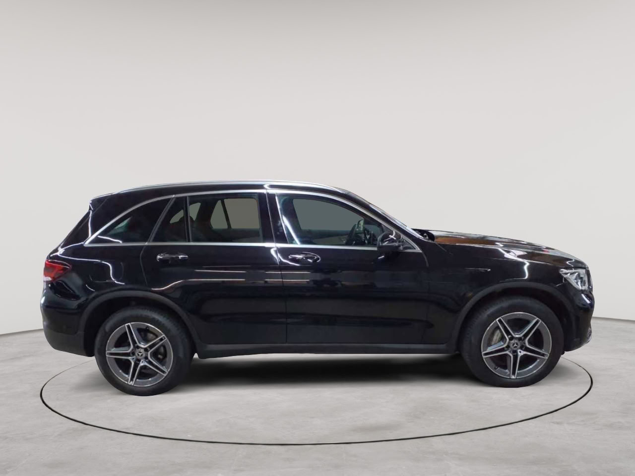 Mercedes-Benz GLC 300 de 4Matic 9G-TRONIC AMG Line 3