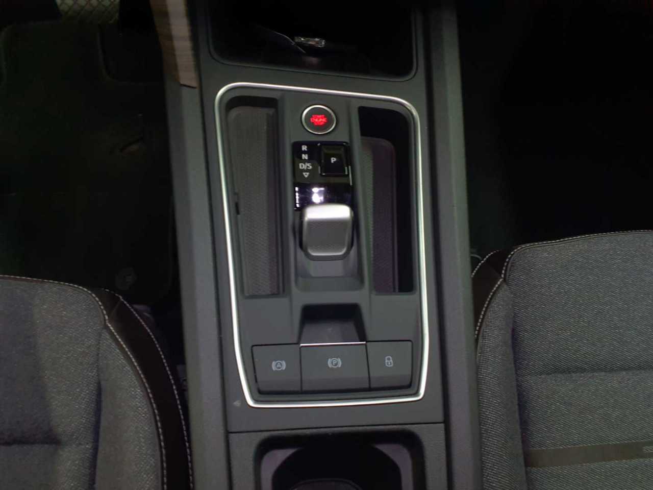 Seat Leon 2.0 TDI DSG Xcellence 10