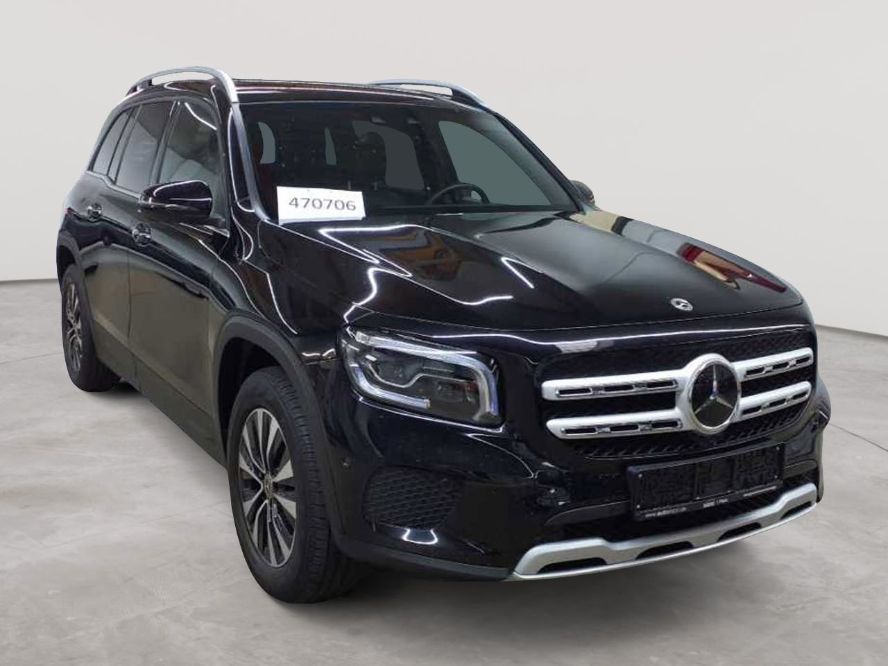 Mercedes-Benz GLB 220 d 4Matic 8G-DCT Style 2