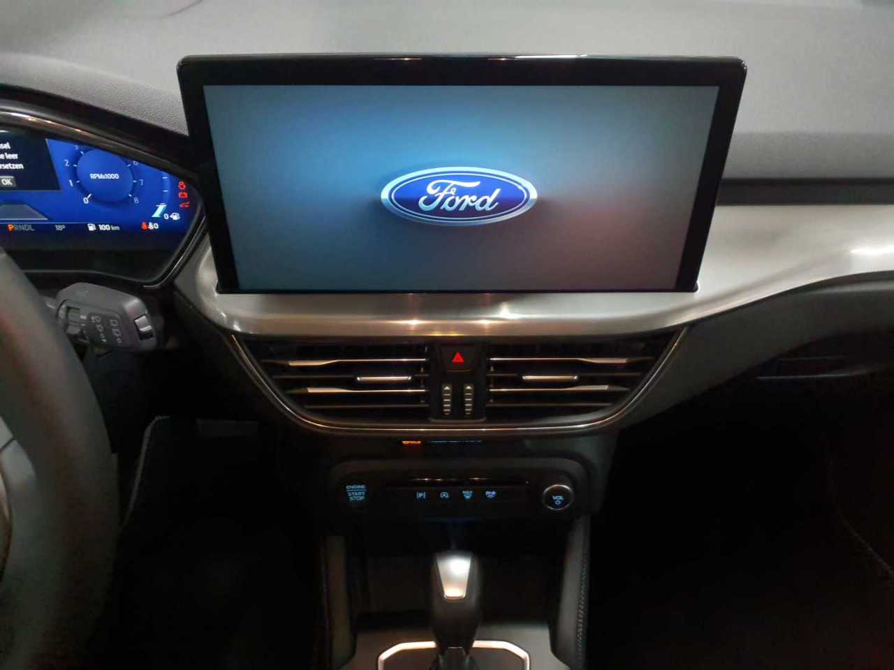 Ford Focus Turnier 1.0 EcoBoost Hybrid Aut. TITANIUM X 17