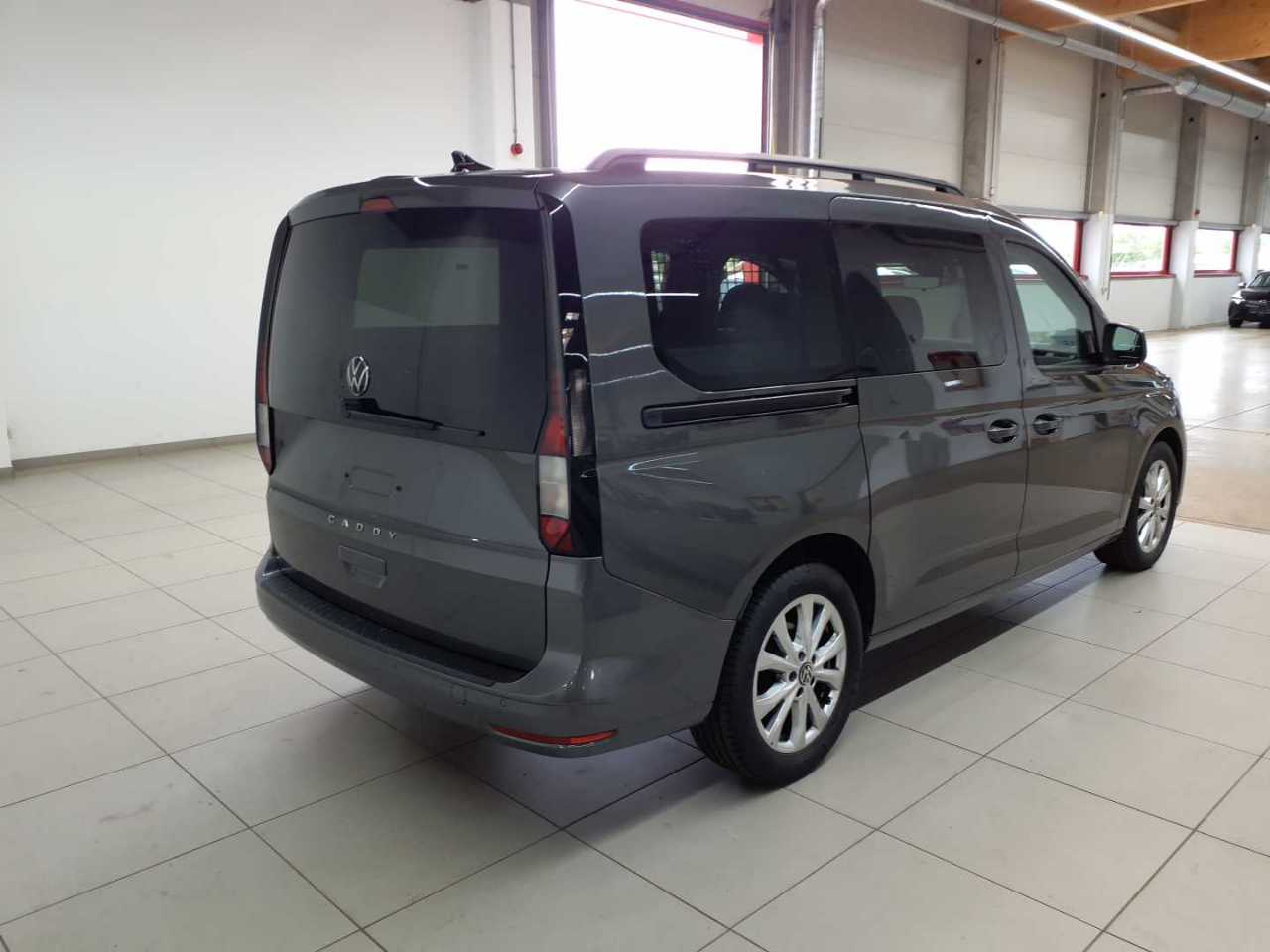 Vw Caddy 2.0 TDI BMT (7-Si.) DSG Life Maxi 4