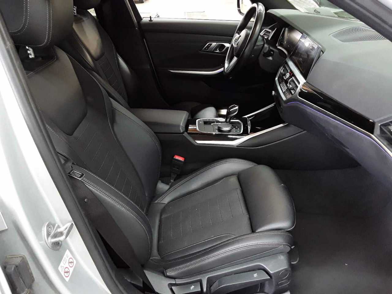 Bmw 318d Touring Aut. Sport Line 8