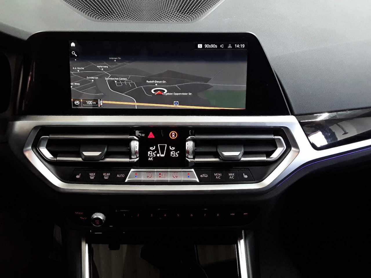 Bmw 318d Touring Aut. Sport Line 12