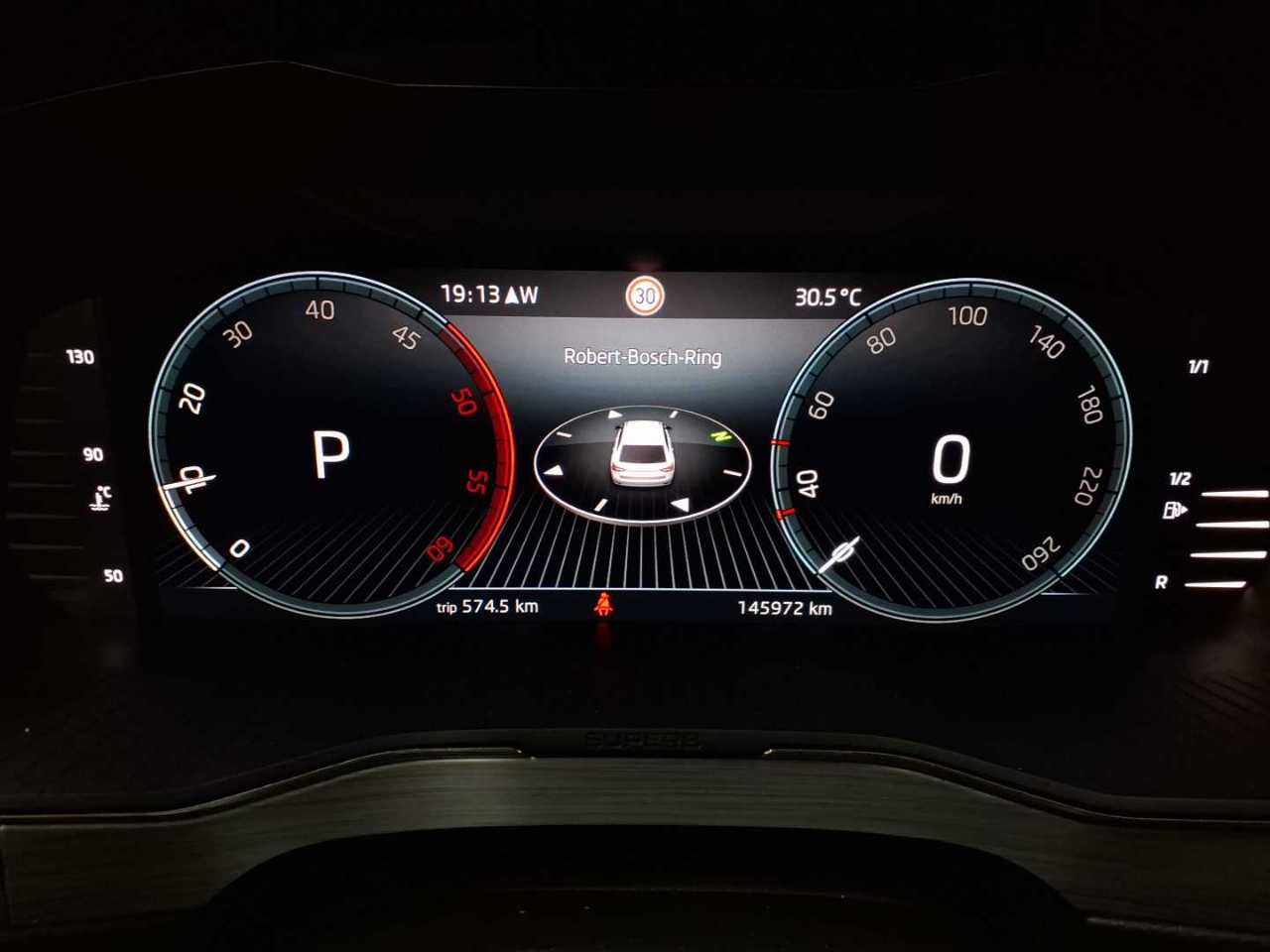 Skoda Superb Combi 2.0 TDI DSG Ambition 11