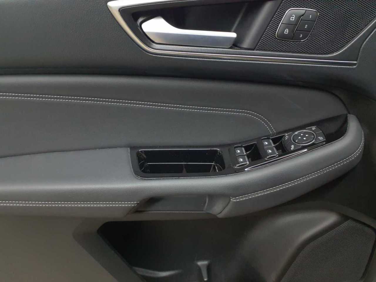 Ford Galaxy 2.0 EcoBlue S&S Aut. TITANIUM 19