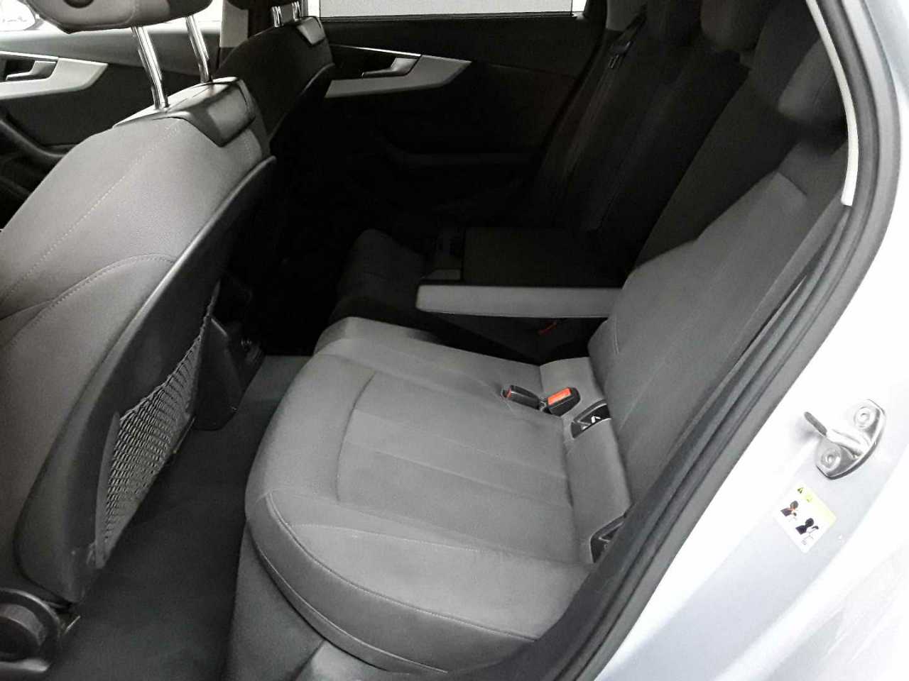 Audi A4 Avant 40 TDI S tronic advanced 13