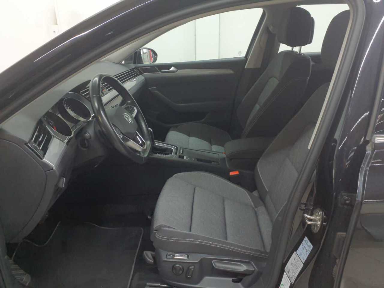 Vw Passat Variant 2.0 TDI SCR DSG Business 7