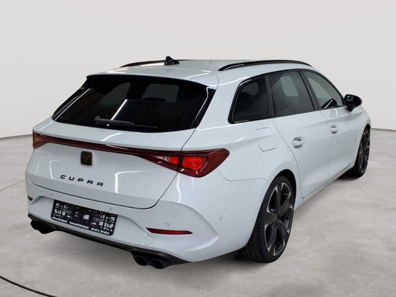 Cupra Leon Sportstourer 2.0 TSI DSG VZ 4