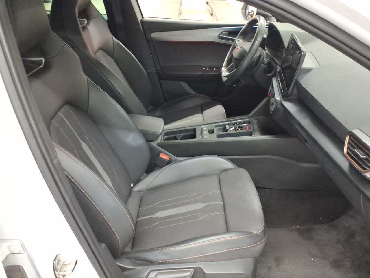 Cupra Leon Sportstourer 2.0 TSI DSG VZ 8