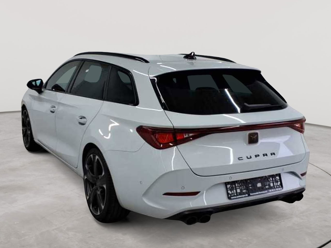 Cupra Leon Sportstourer 2.0 TSI DSG VZ 5