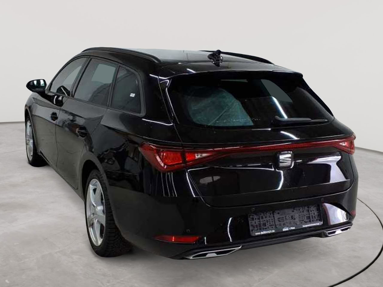Seat Leon Sportstourer 1.4 e-Hybrid DSG FR 5