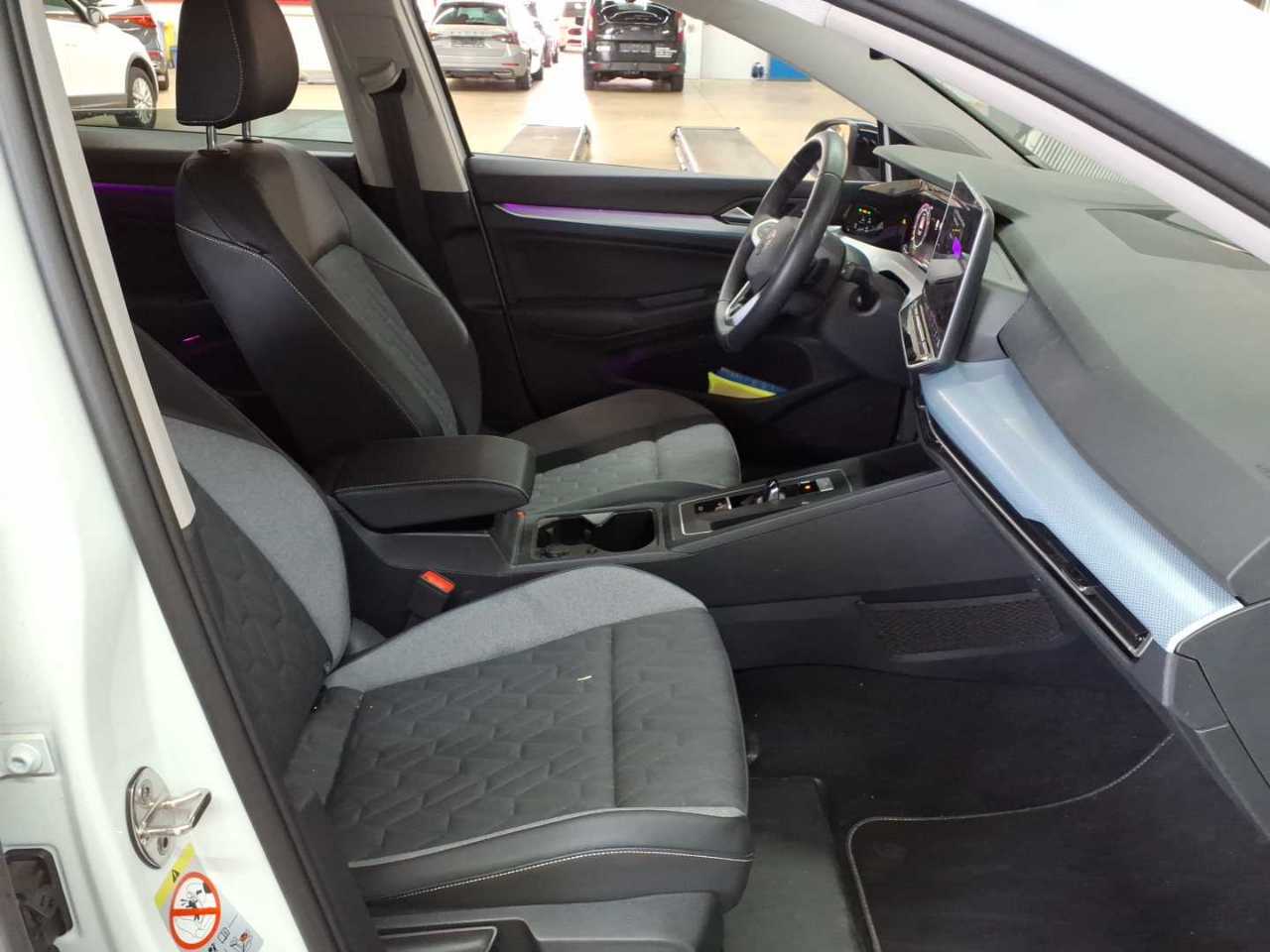 Vw Golf Variant 1.5 eTSI OPF DSG Goal 8