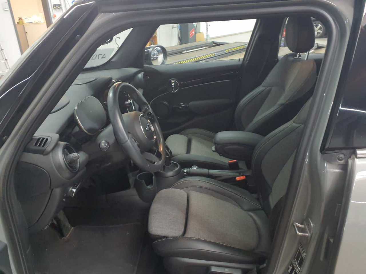 Mini Cooper S Aut. Classic Trim 7