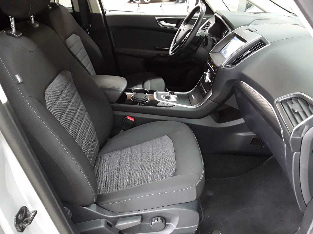 Ford S-Max 2.0 EcoBlue Allrad Aut. TITANIUM 8