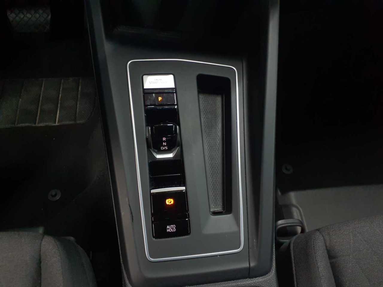 Vw Golf Variant 1.5 eTSI OPF DSG Life 10