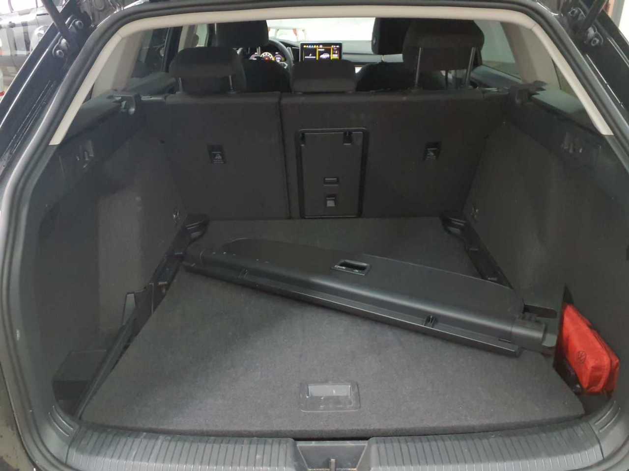 Vw Golf Variant 1.5 eTSI OPF DSG Life 15
