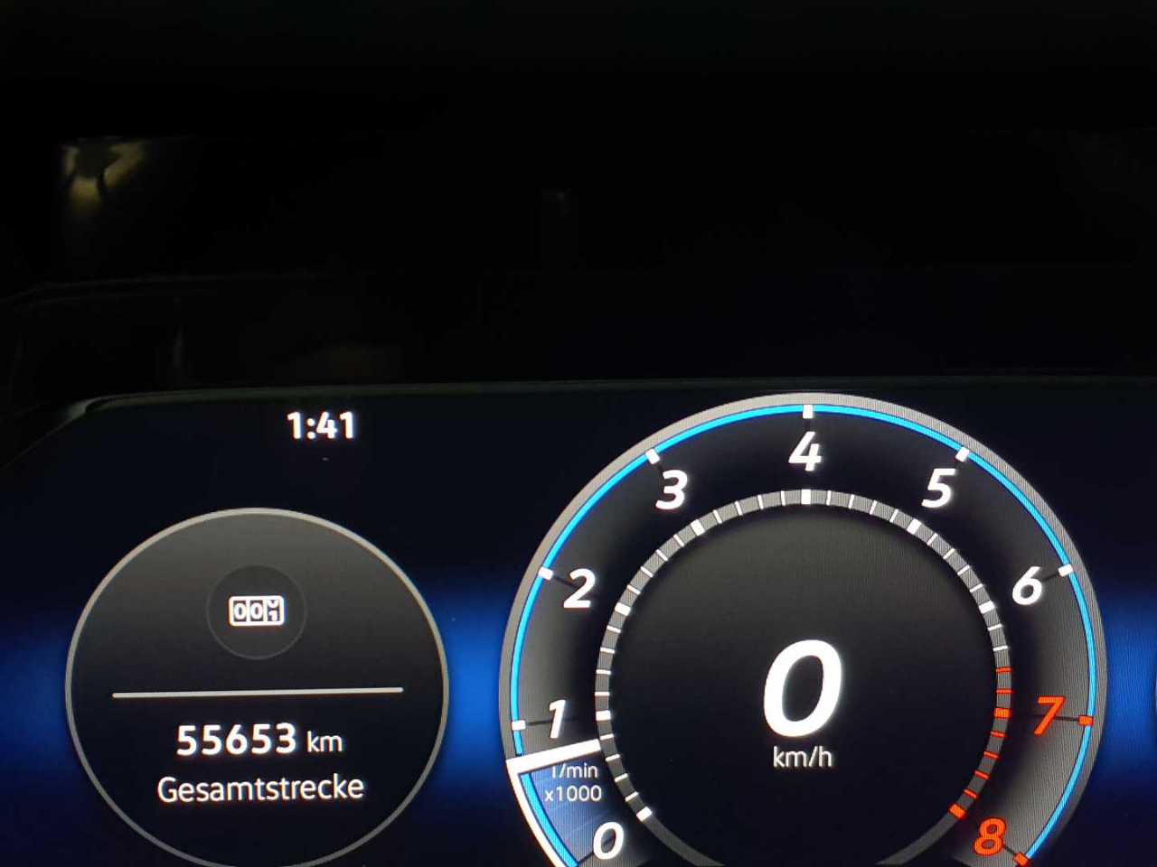 Vw Golf Variant 1.5 eTSI OPF DSG Life 11