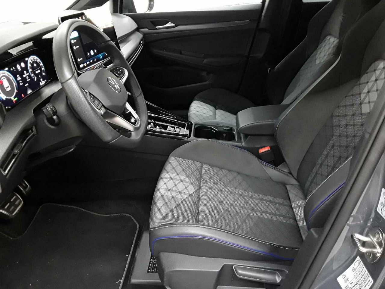Vw Golf Variant 1.5 eTSI OPF DSG R-Line 7