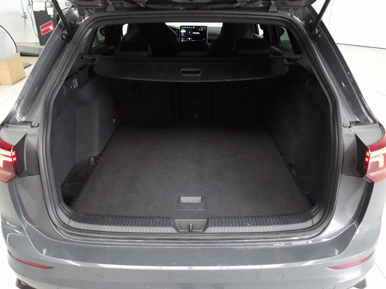 Vw Golf Variant 1.5 eTSI OPF DSG R-Line 15