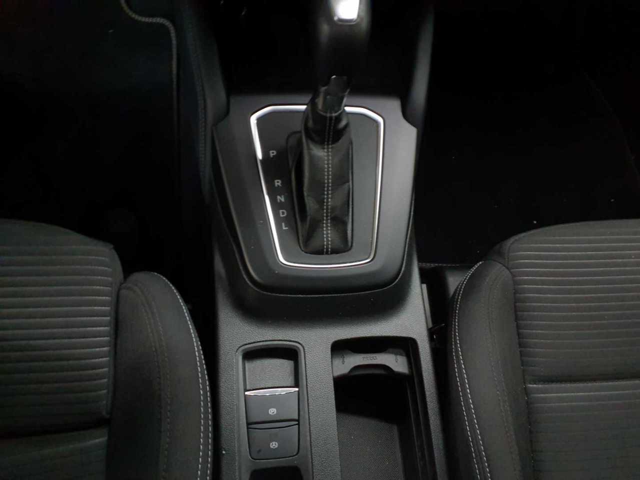 Ford Focus Turnier 1.0 EcoBoost Hybrid Aut. TITANIUM X 10