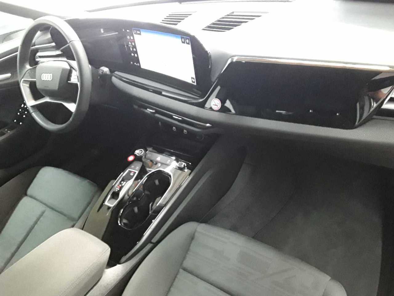 Audi A5 Avant TDI 150 kW S tronic 9