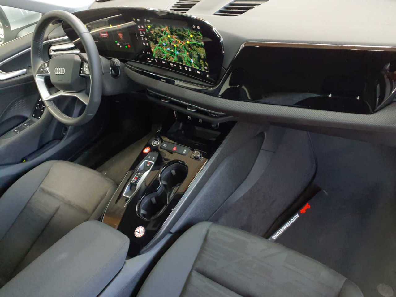 Audi A5 Avant TDI 150 kW S tronic 9