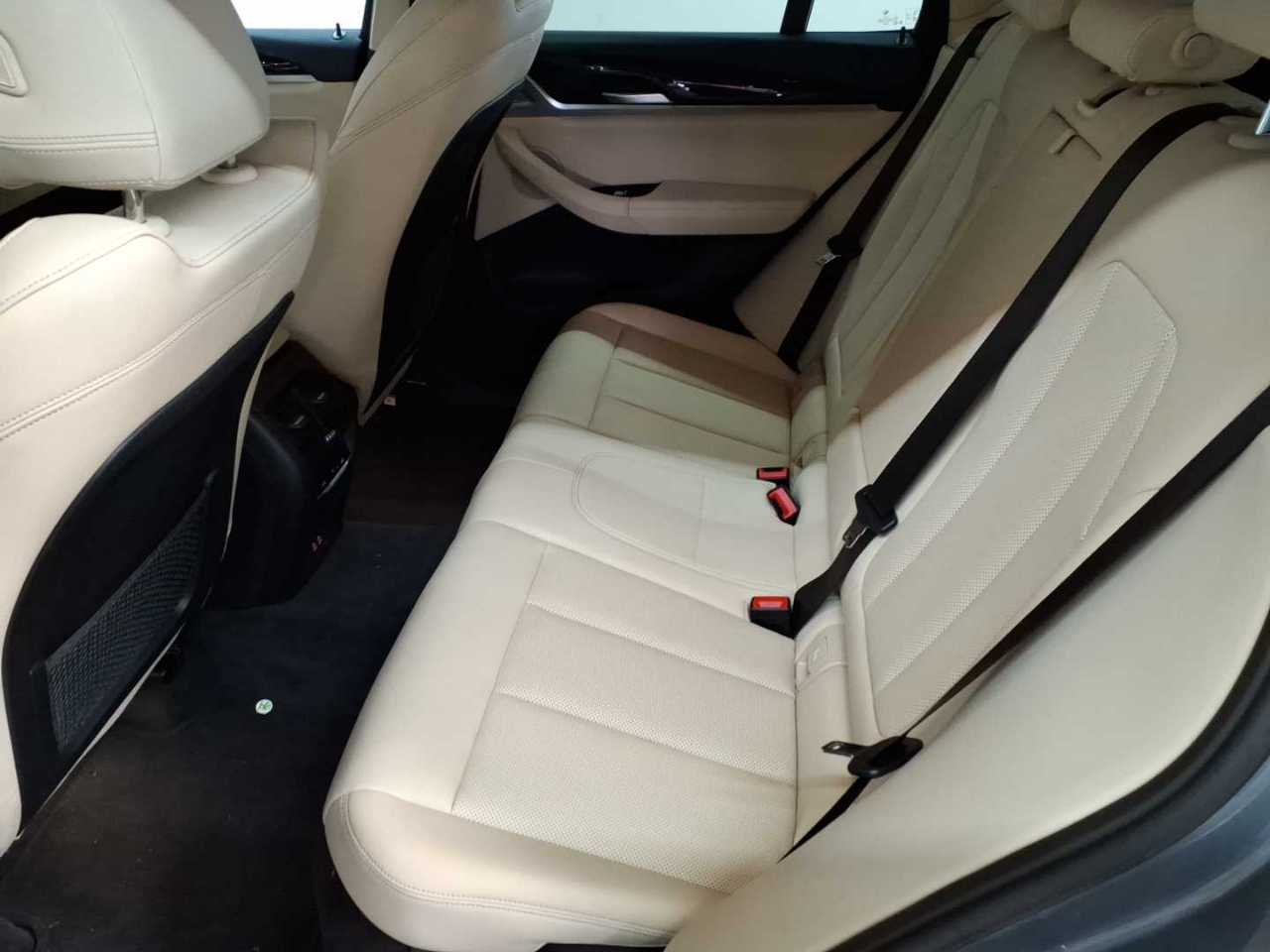 Bmw X3 xDrive20d Aut. 13