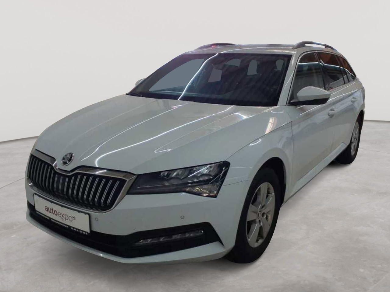 Skoda Superb Combi 2.0 TDI DSG Ambition 2