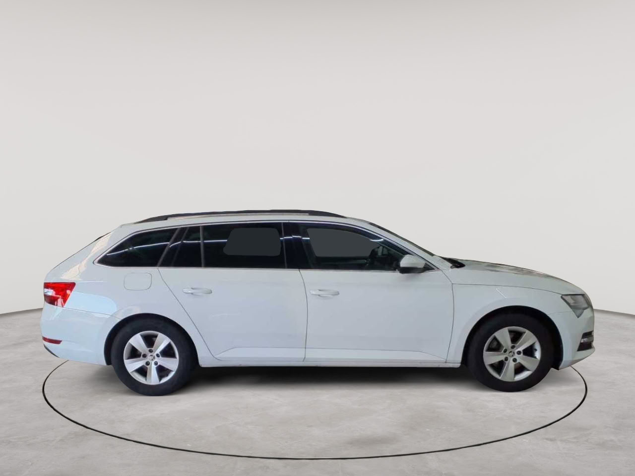 Skoda Superb Combi 2.0 TDI DSG Ambition 3