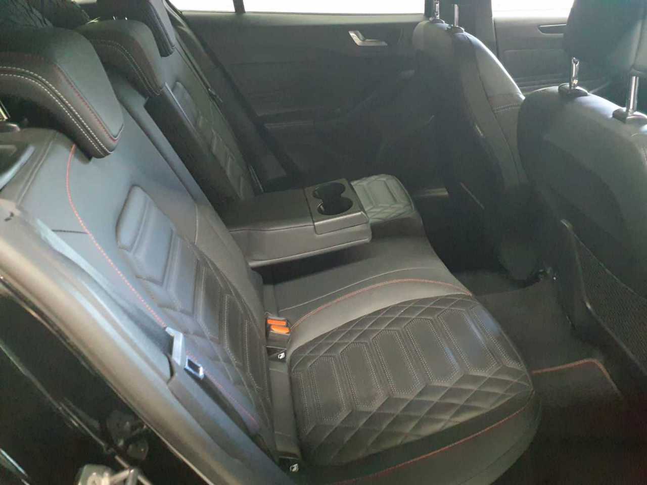 Ford Focus Turnier 1.5 EcoBlue Start-Stopp-System Aut. ST-LINE VIGNALE 14